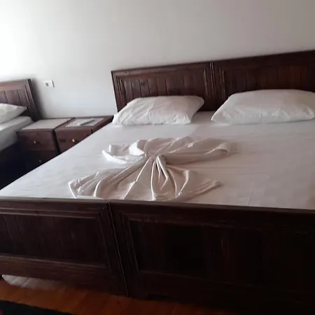 Athina In Castle - Since 1741 Berat