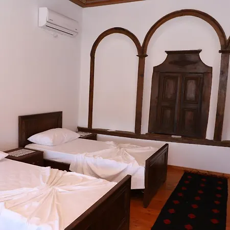 Athina In Castle - Since 1741 *