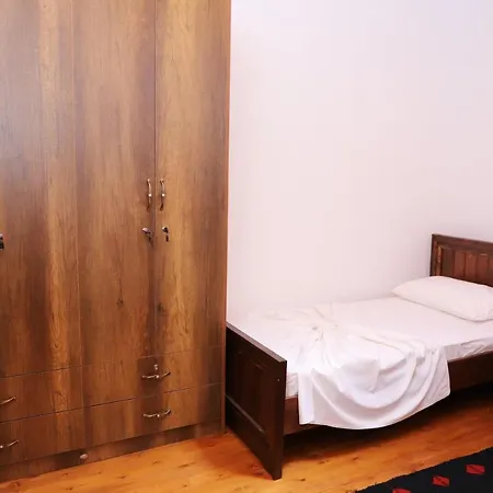 Athina In Castle - Since 1741 *