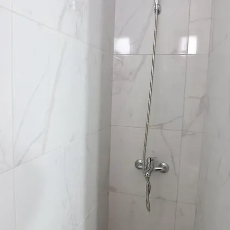 Athina In Castle - Since 1741 Nyaraló Berat